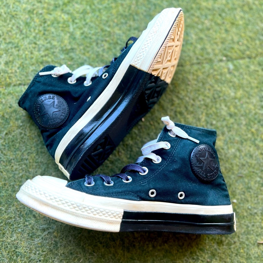 Converse high tops men’s 6/women’s 8
